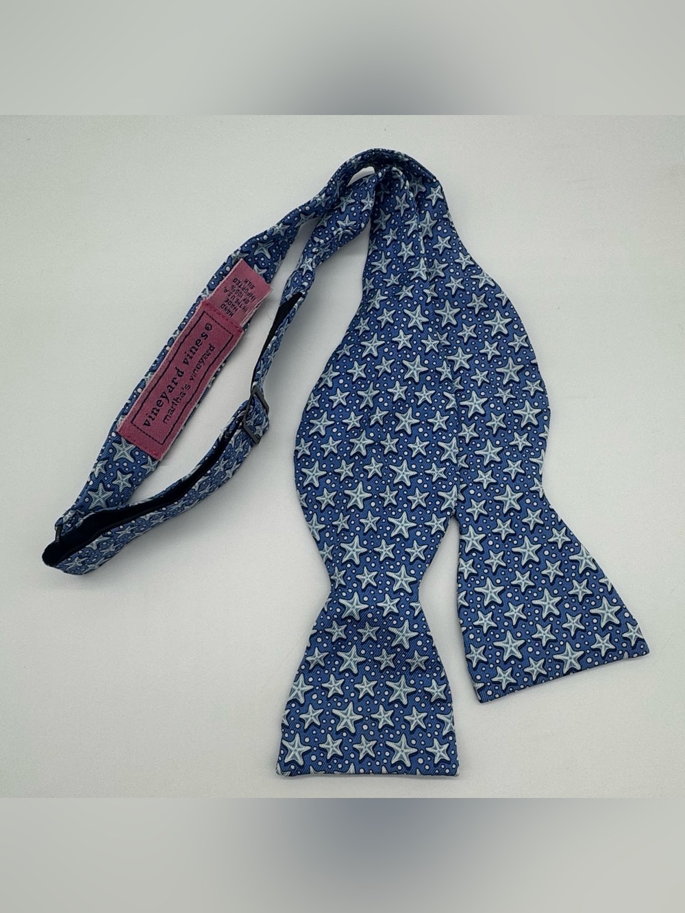 Vineyard Vines Silk Bow tie 14” to 18”